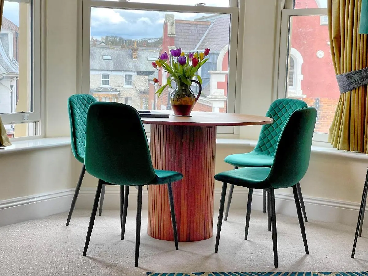 Beautiful Chic Apartment, Lift, Views & Parking Scarborough Royaume-Uni